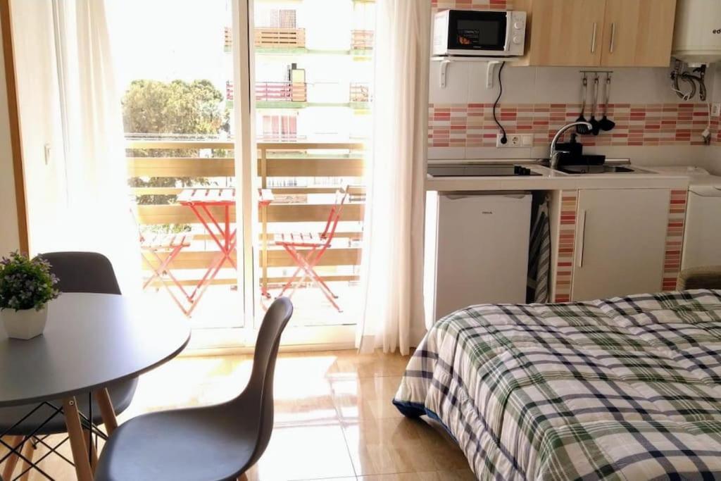 בנאלמדנה Estudio Con Vista Al Mar A 200 Mts De La Playa מראה חיצוני תמונה
